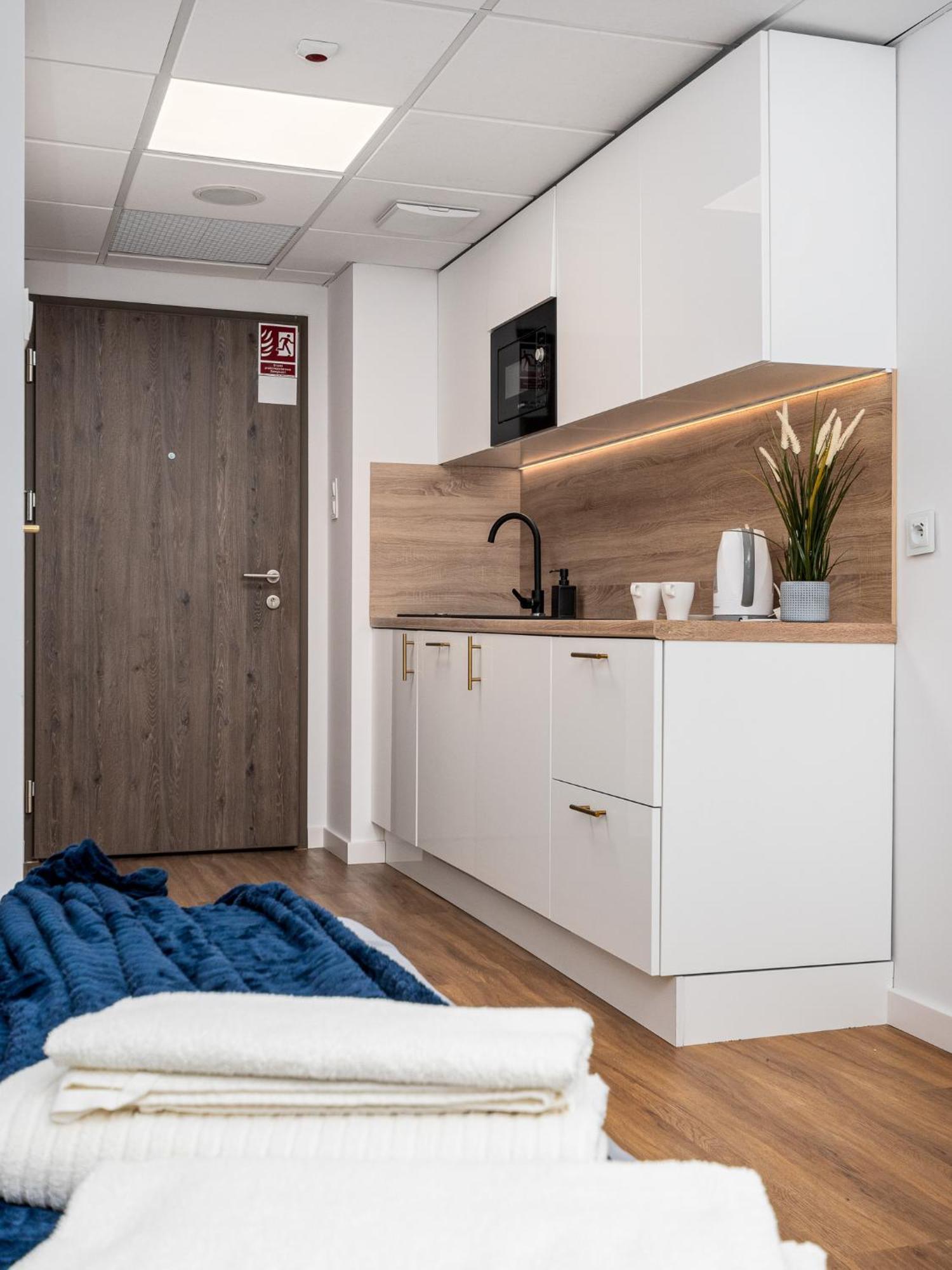 Pileckiego 59 Free Parking By Perfect Apart Warsawa Bagian luar foto